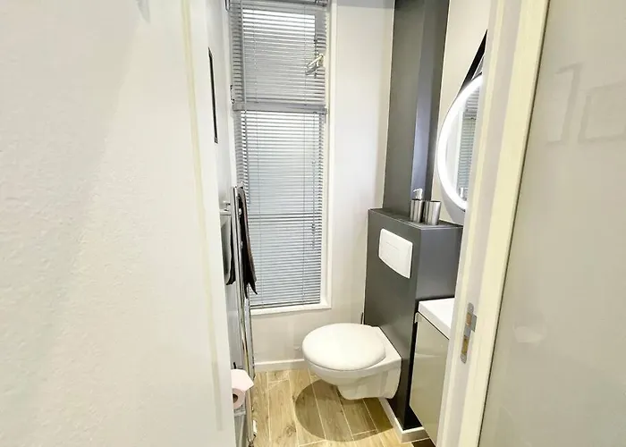 Charming Studette Paris La Defense *